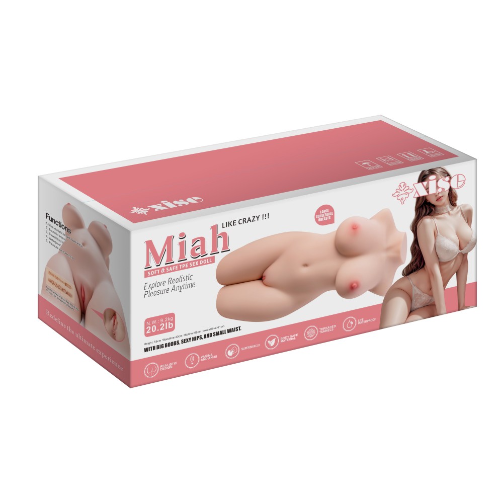Miah Masturbator