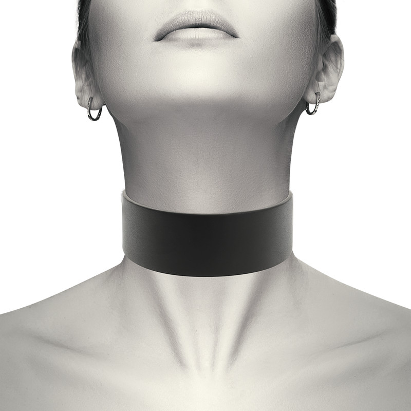 COQUETTE CHIC DESIRE – prémium vegán bőr nyakpánt